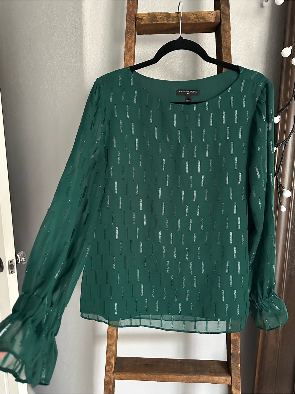 Banana Republic emerald green metallic sheer blouse, size large - Picture 3 of 9